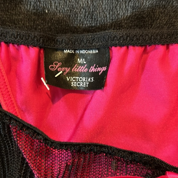 Vintage Sexy Little Things - Picture 3 of 3